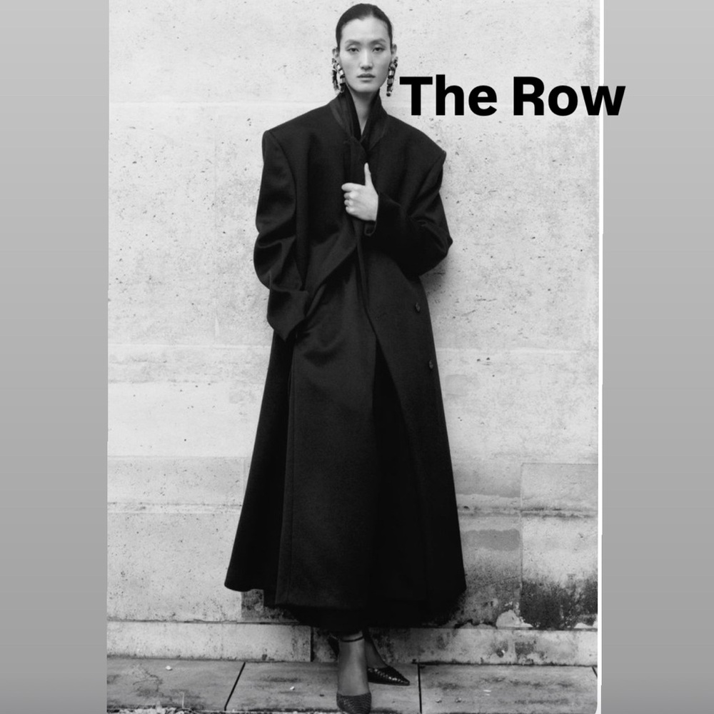The Row - Picture 2 of 3